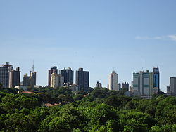 https://upload.wikimedia.org/wikipedia/commons/thumb/b/bc/Parque_Vit%C3%B3ria_-_Cascavel_10.JPG/250px-Parque_Vit%C3%B3ria_-_Cascavel_10.JPG